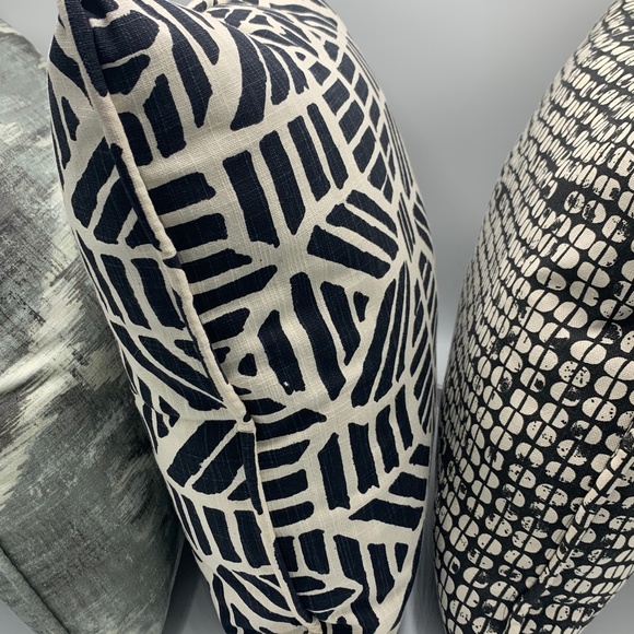 Set of two (2) Handmade 16" Cotton Throw Pillows High Quality Upholstery Fabric - Picture 3 of 13